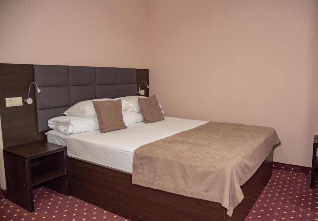 Aparthotel T&s *