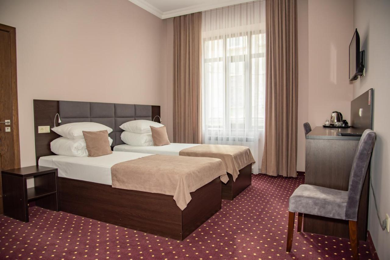 Aparthotel T&s Chernivtsi