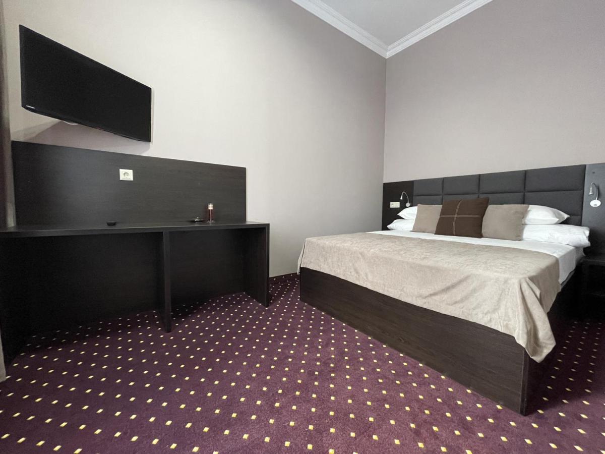 Aparthotel T&s